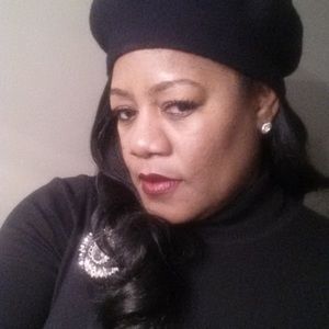 Meet your Posher, Alice